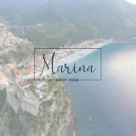 Marina アパート *